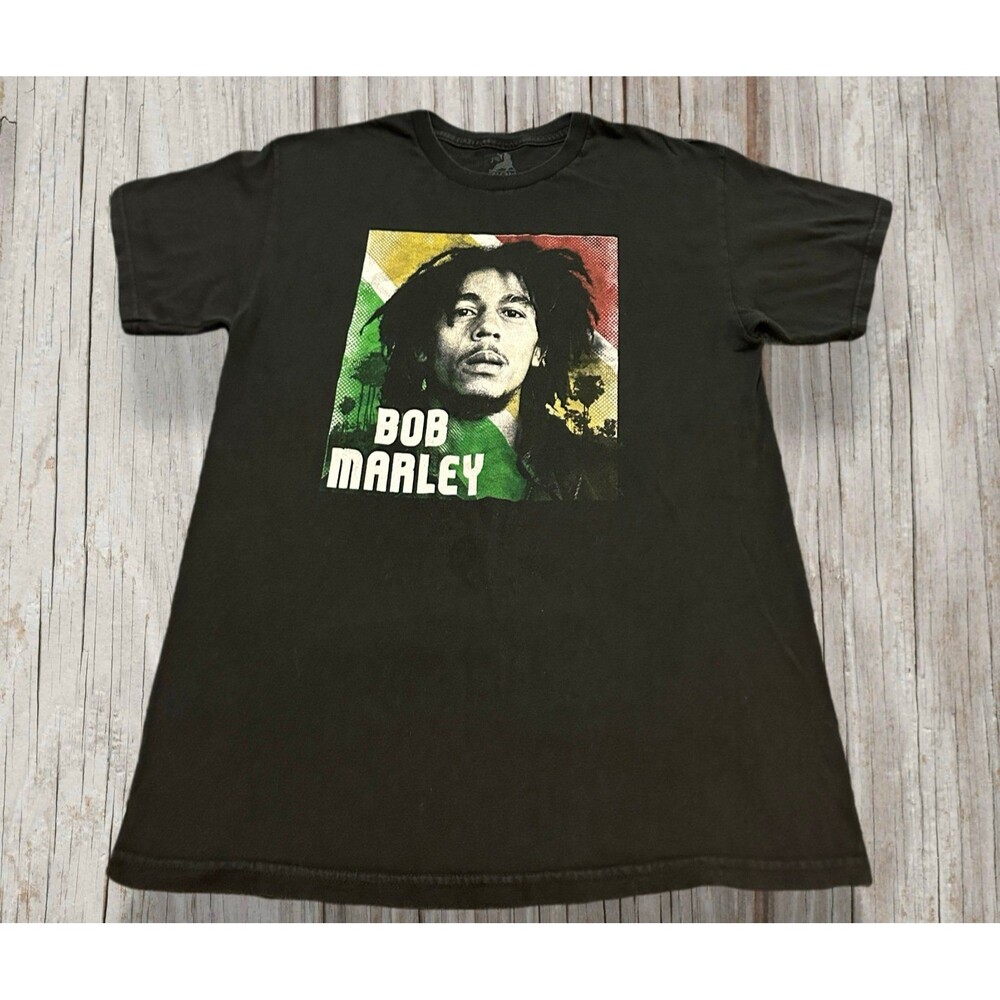 Zion Rootswear Men’s Bob Marley Black Graphic Tee L